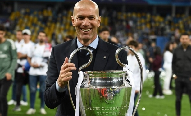 Proposta exorbitante do Catar pode tornar Zidane o tcnico mais bem pago do mundo