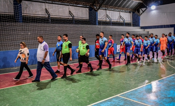Rodada abre disputas da 43 Taa Alvorada de Futsal